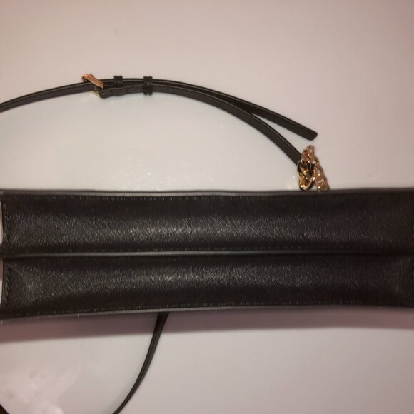 Michael Kors - Daniela Large Saffiano Leather Crossbody Bag - Picture 7 of 16